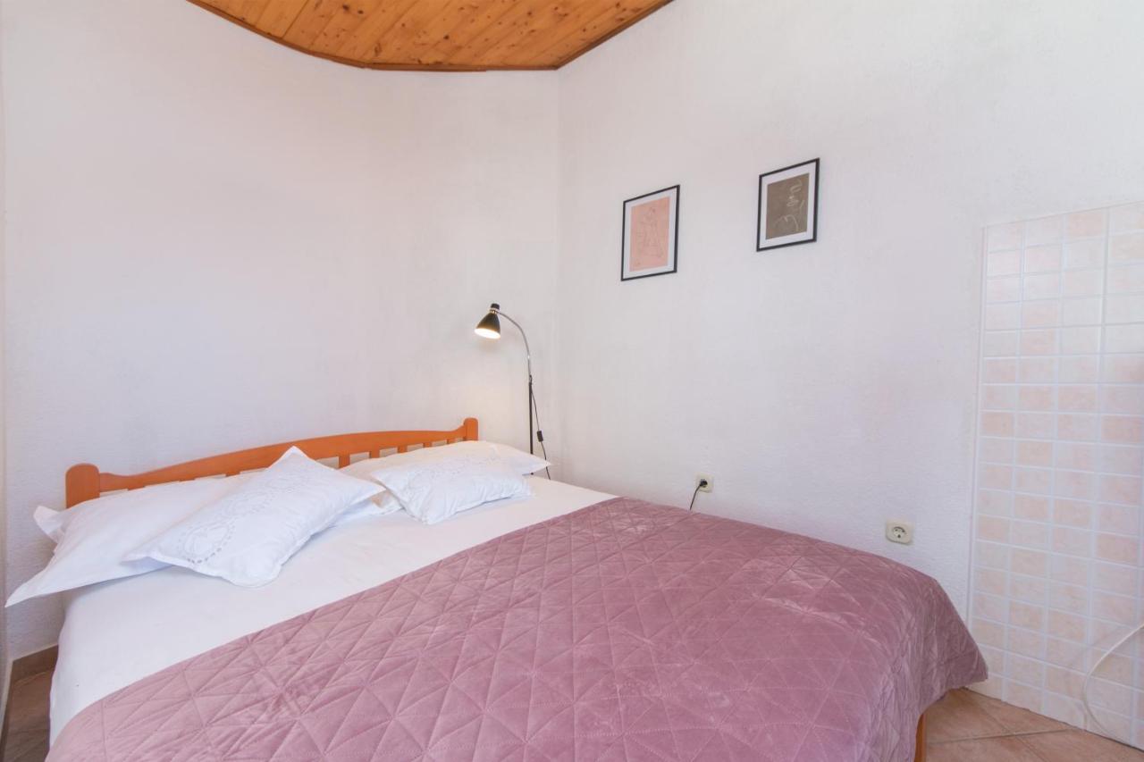Apartments By The Sea Zivogosce - Blato, Makarska - 1057 Blato  エクステリア 写真