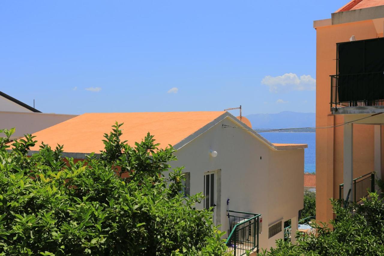 Apartments By The Sea Zivogosce - Blato, Makarska - 1057 Blato  エクステリア 写真