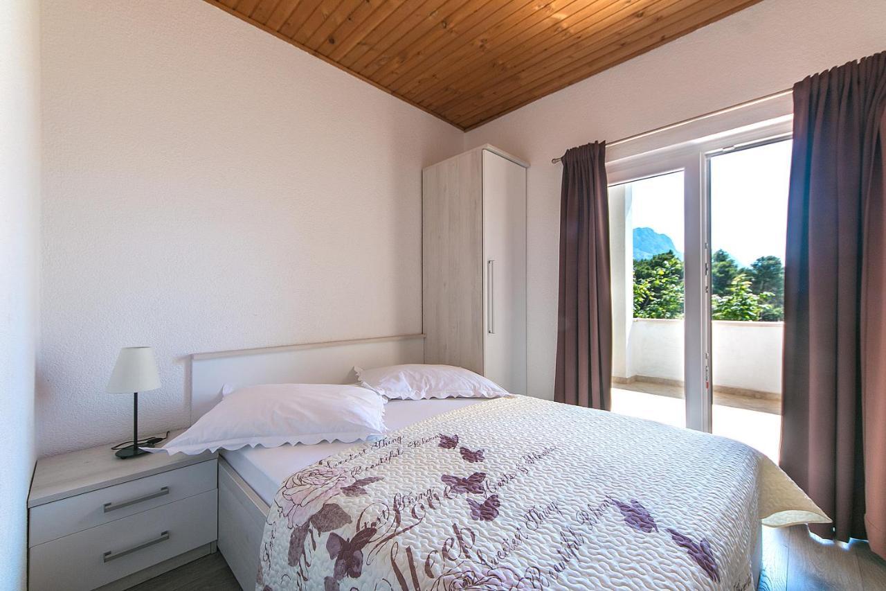 Apartments By The Sea Zivogosce - Blato, Makarska - 1057 Blato  エクステリア 写真