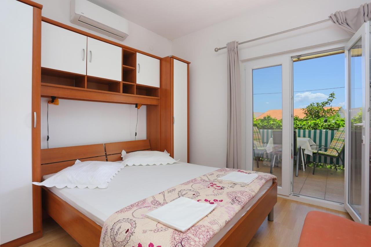 Apartments By The Sea Zivogosce - Blato, Makarska - 1057 Blato  エクステリア 写真
