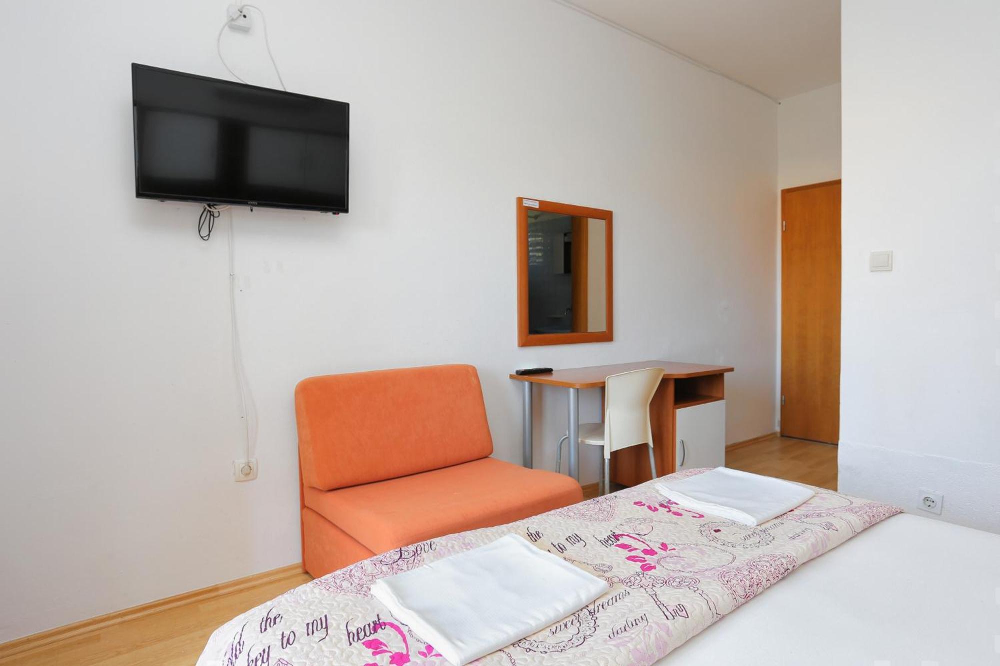 Apartments By The Sea Zivogosce - Blato, Makarska - 1057 Blato  部屋 写真