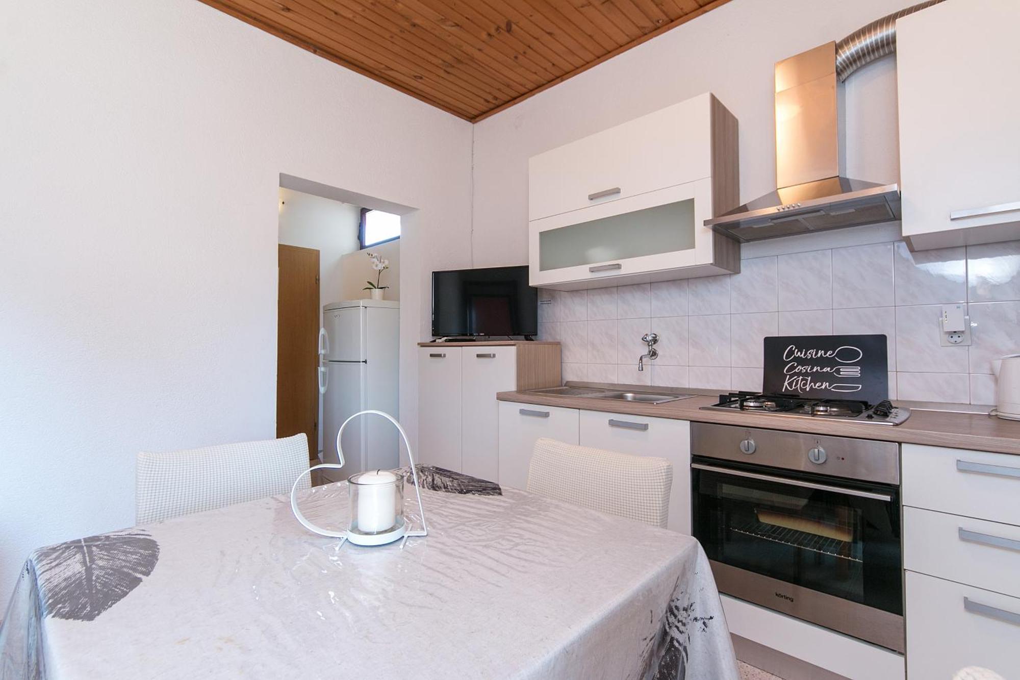 Apartments By The Sea Zivogosce - Blato, Makarska - 1057 Blato  部屋 写真